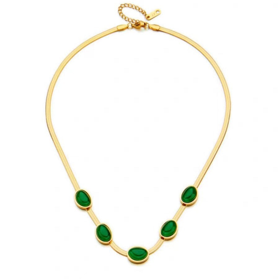 Korean Style Elegant Emerald Gemstone Blade Chain Titanium Steel Necklace for Women Ins Trendy Fashionable Design Internet Celebrity Collarbone Chain