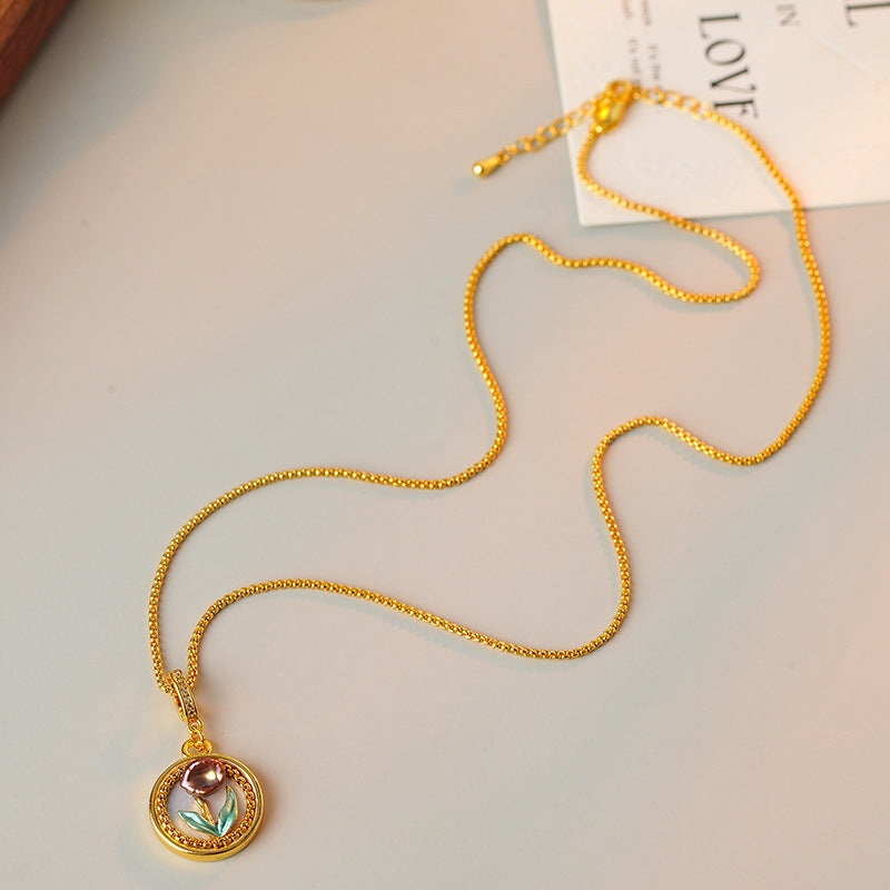 Vintage Style Pearl Necklace French Oil Painting Style Niche Design High-end Clavicle Chain Necklace