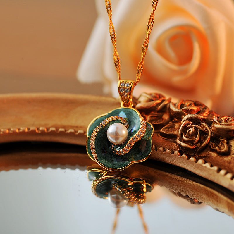Pearl Rose Flower Necklace for Women, Light Luxury Enamel, High-End Niche Design, Fashionable and Elegant French Collarbone Chain