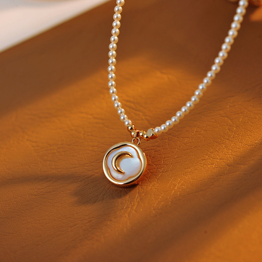Moon Necklace Real Gold Electroplated Moon French Pearl Necklace Light Luxury Collarbone Chain High-end Necklace