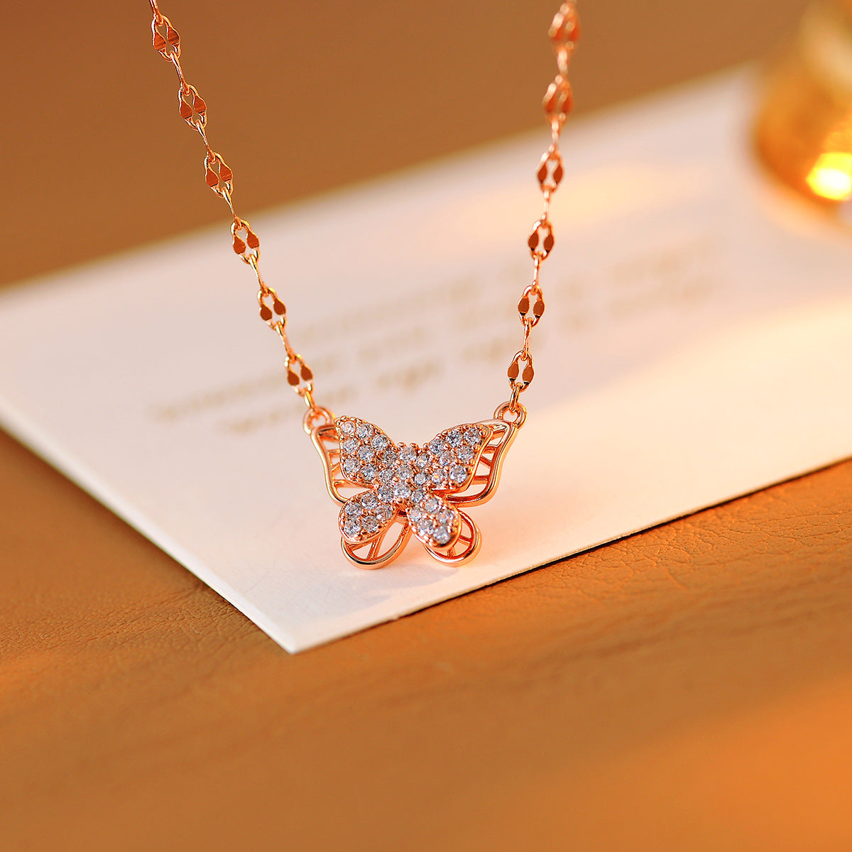 Rotatable Necklace Butterfly Sweater Chain Women's Elegant Fashion Jewelry Collarbone Chain High-end Pendant
