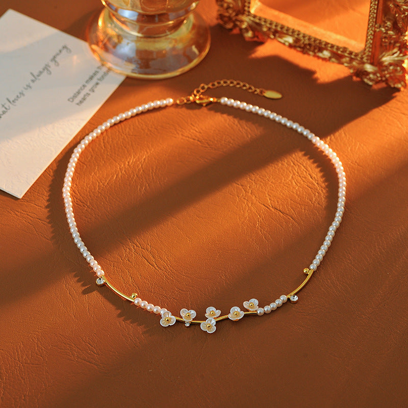 New Super Fairy Design Plum Blossom Pearl Necklace National Style Fashion High-end Sweet Versatile Sweater Chain Autumn Winter Edition