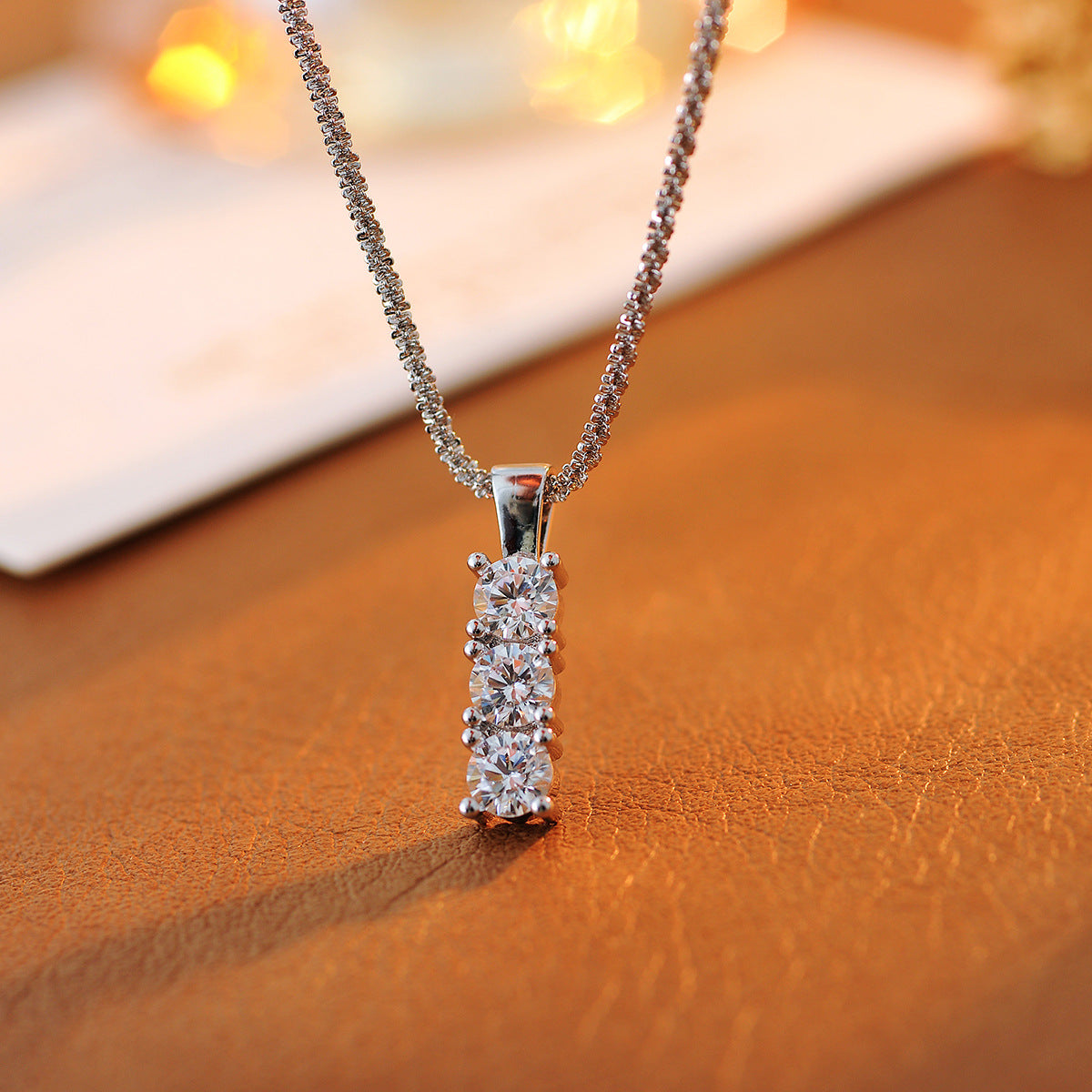 TikTok Live Room Hot-Selling Starry Sky Necklace Versatile High-End Light Luxury Niche Design Collarbone Chain