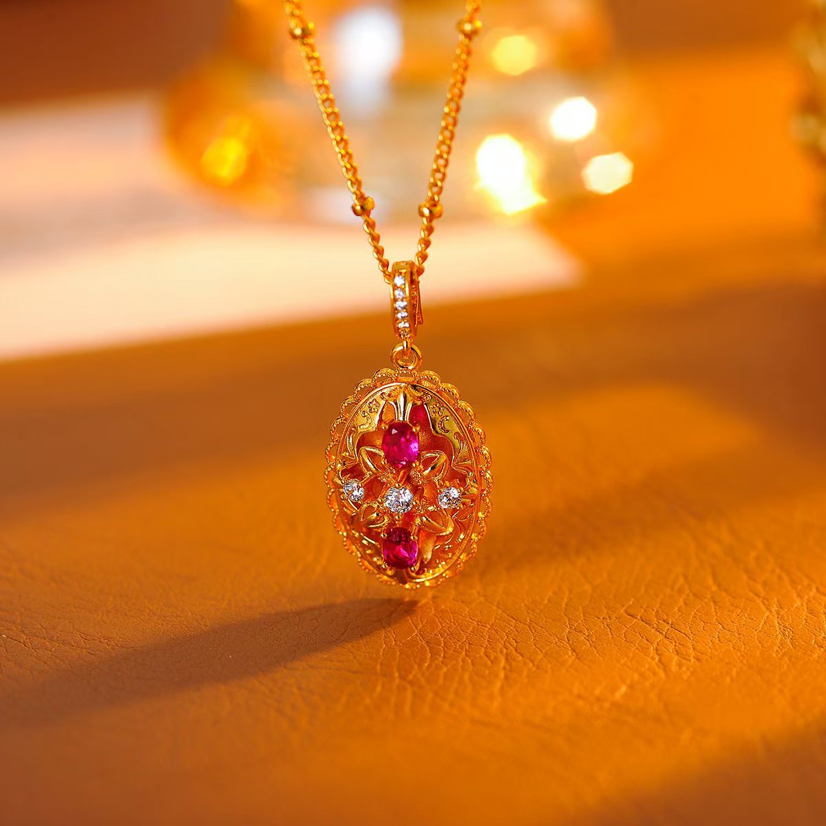 High-end Luxury Zircon Necklace for Women 2025 New Daily Versatile Collarbone Chain Pendant Jewelry