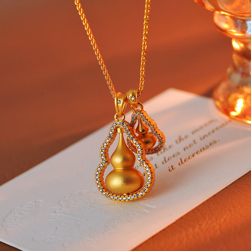 Wei Xue Same Style New Chinese Style Hollow Zircon Rotatable Gourd Necklace Light Luxury High-end Clavicle Chain