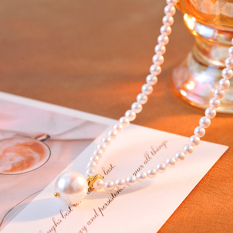 Natural Pearl Necklace for Women Simple Fashionable Vintage Collarbone Chain Versatile