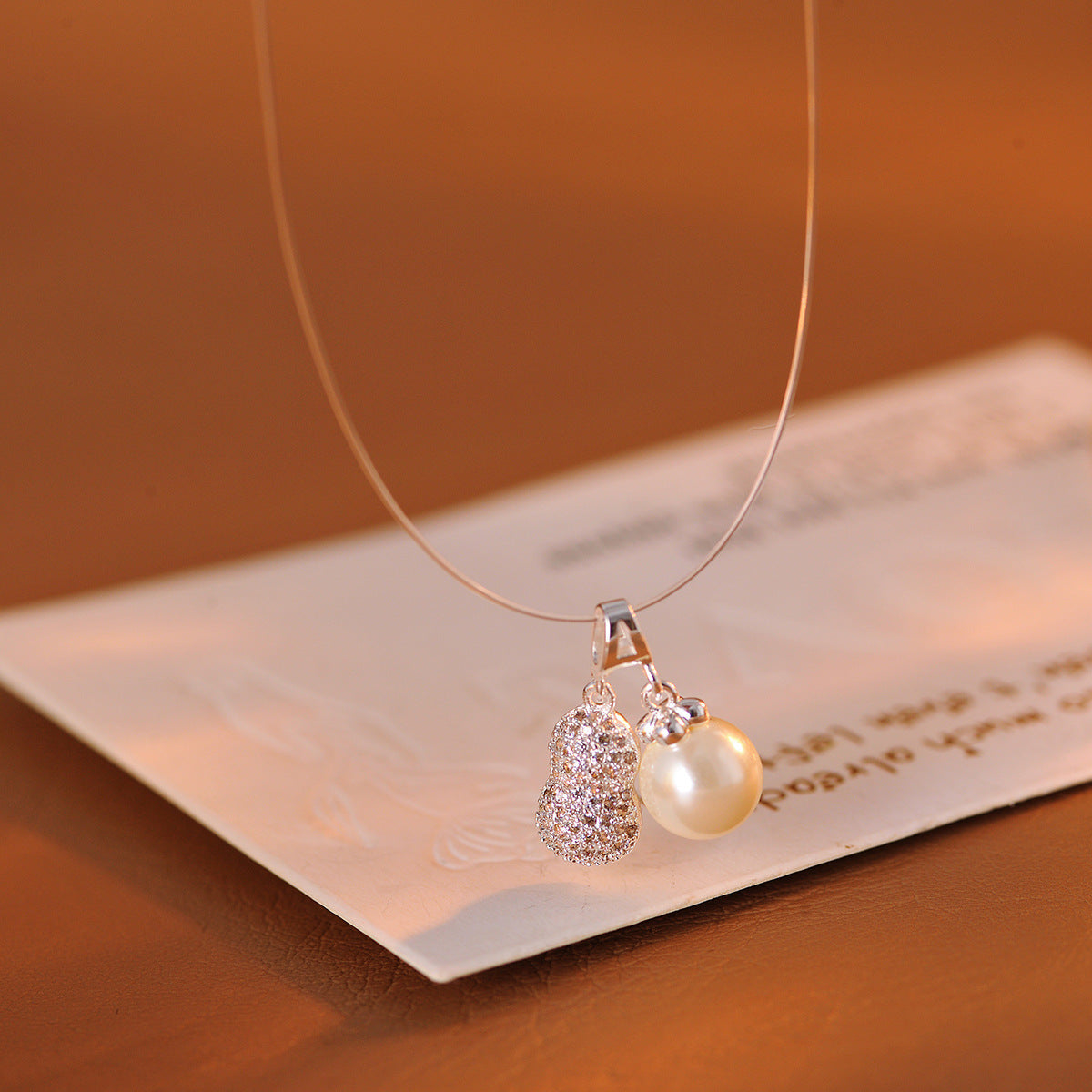 Peanut Fish Line Necklace Little Red Book Same Style Niche Light Luxury High-end Necklace Collarbone Chain