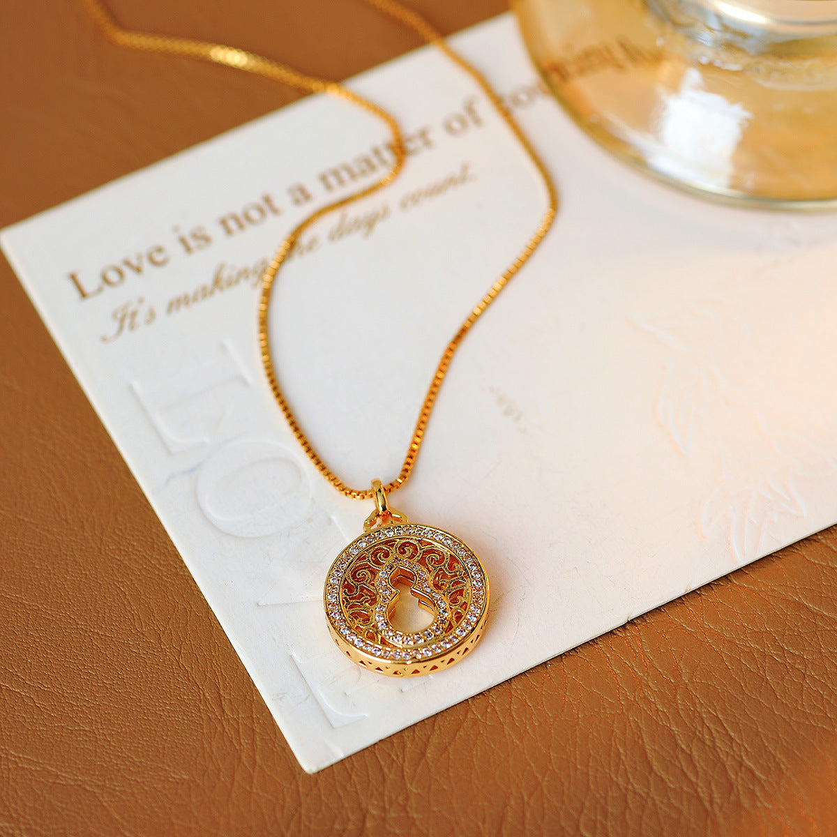 Vietnam Sand Gold Hollow Carved Gourd Necklace Round Pendant Luxurious Inlaid Gold Jewelry Vintage Fortune Necklace