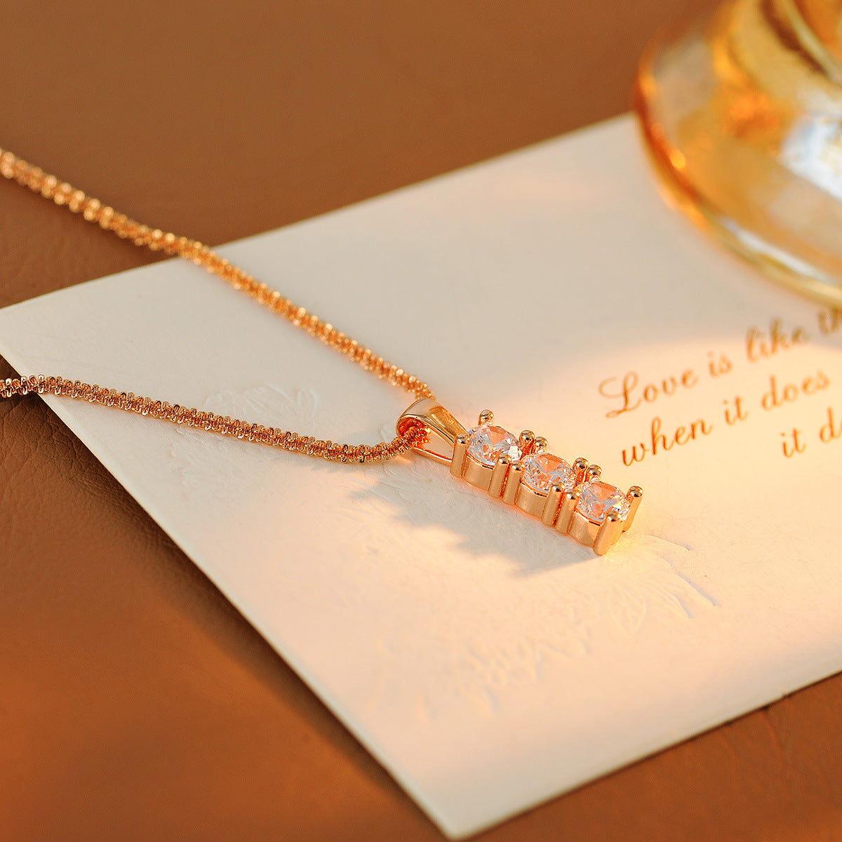 TikTok Live Room Hot-Selling Starry Sky Necklace Versatile High-End Light Luxury Niche Design Collarbone Chain