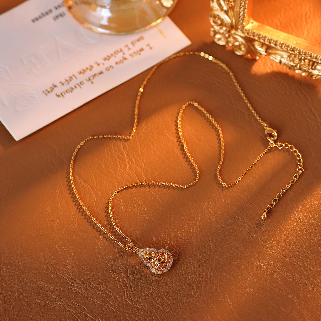 Gourd Necklace Xiaohongshu Same Style Real Gold Electroplated Hollow Necklace Pendant Light Luxury High-end Jewelry